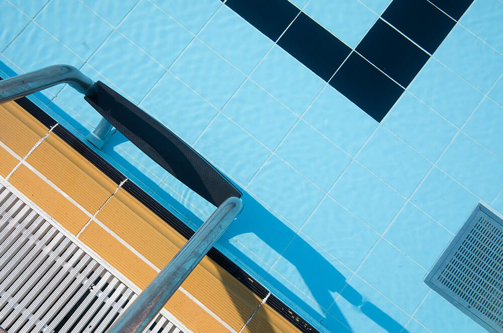 dettaglio della piscina nell'oasi del sol